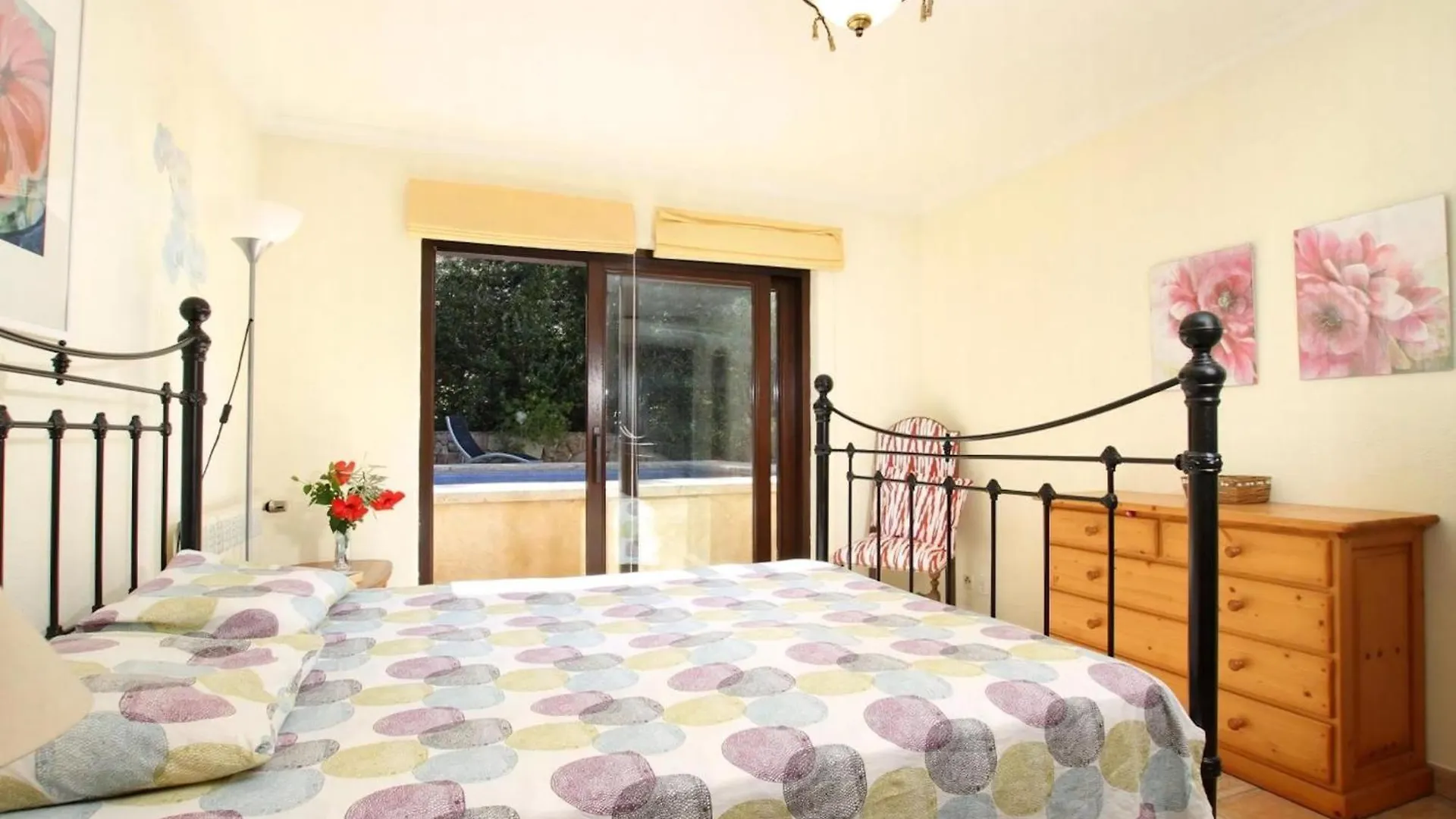 Semesterbostad Ferienhaus Llop In Pollenca Mit Grill Und Garten Spanien