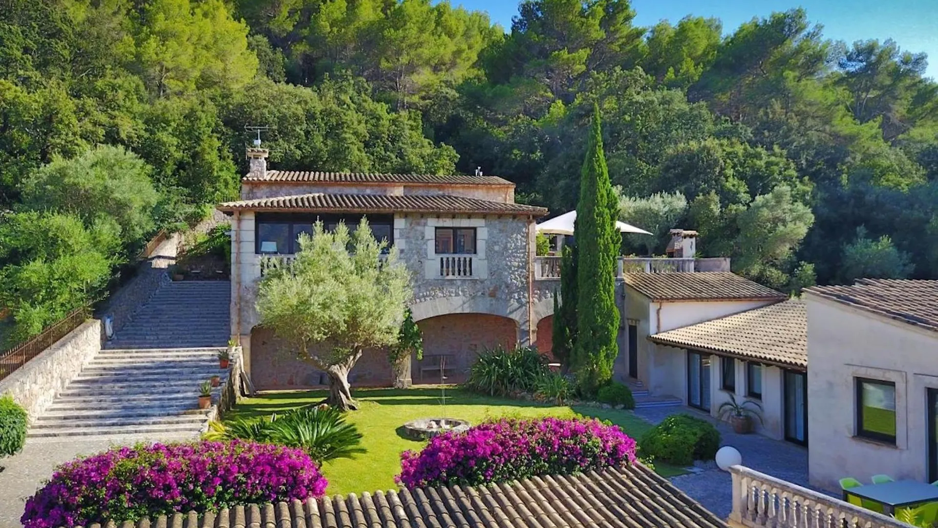 Semesterbostad Ferienhaus Llop In Pollenca Mit Grill Und Garten